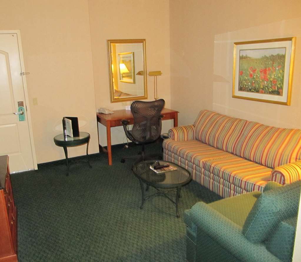 Hilton Garden Inn Livermore Room photo