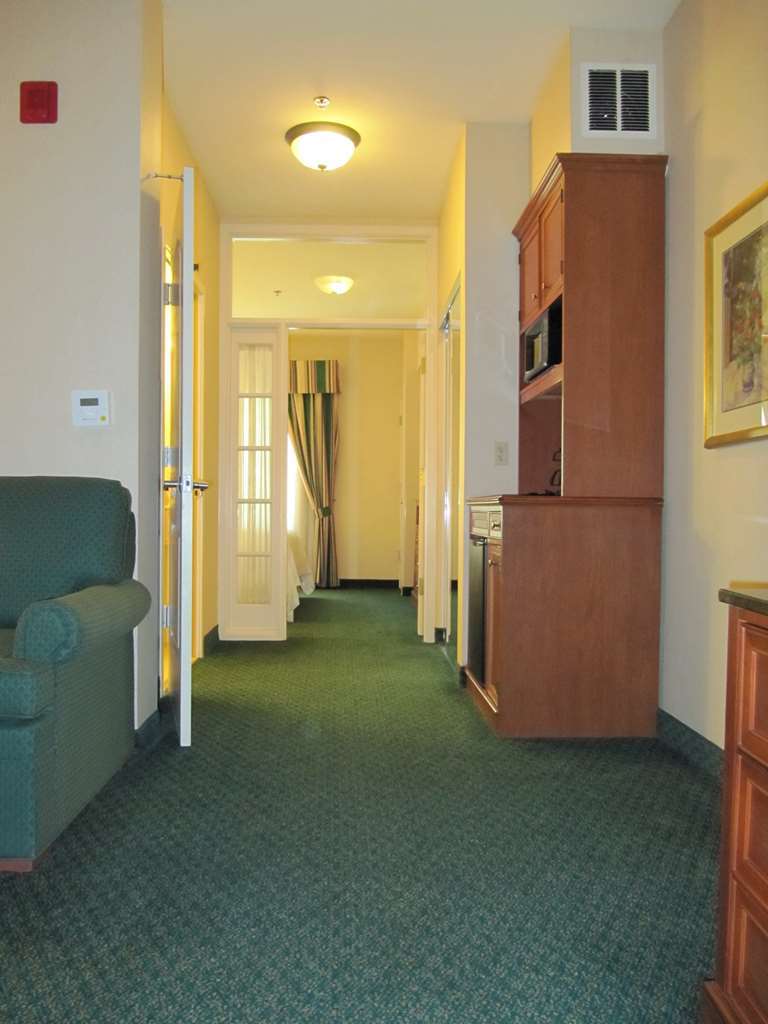 Hilton Garden Inn Livermore Room photo